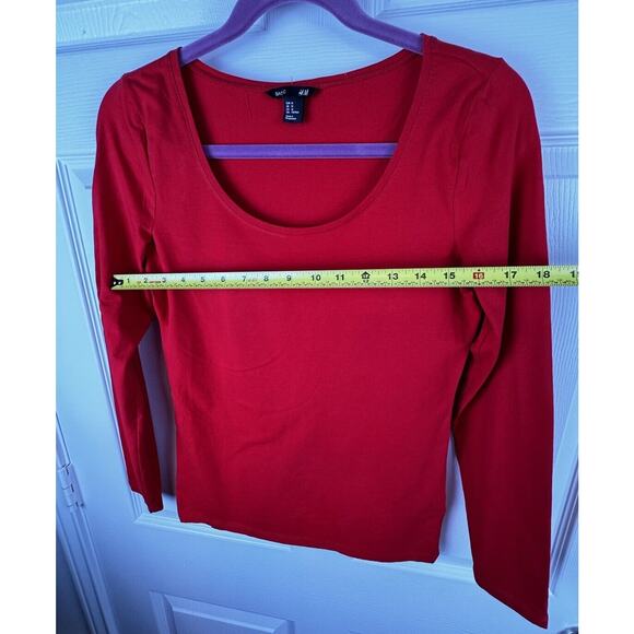 H&M Scooped Neck Top Long Sleeves Red M Casual Minimalist 50-08 - Picture 5 of 15
